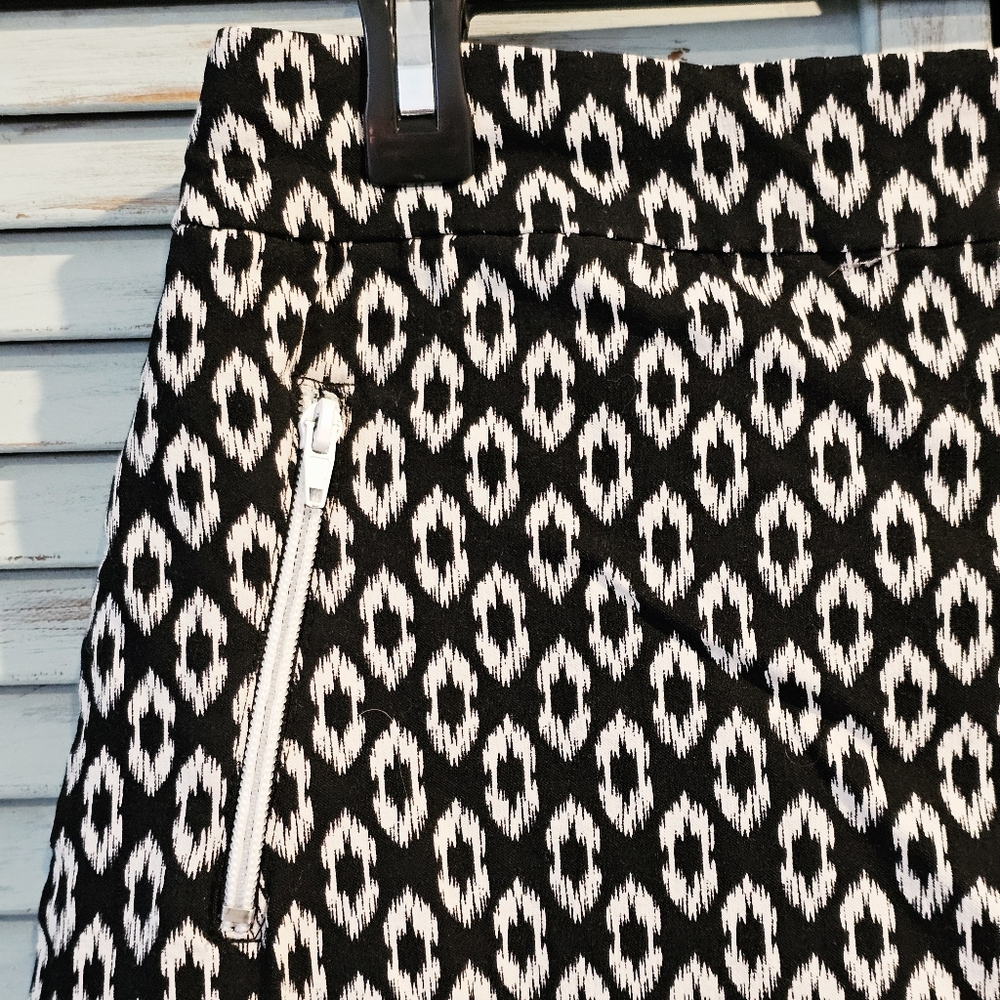 Ruby Rd Ikat Print Mini Skort 10P Built-In Shorts Zip Pocket Street Style Chic - Picture 5 of 8